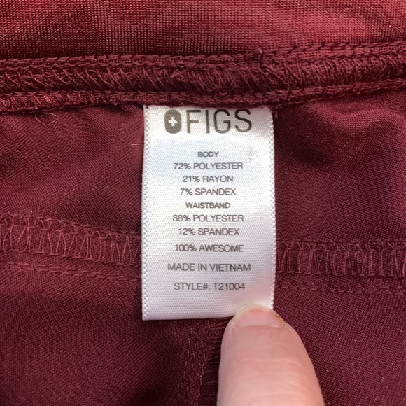 Figs Kade Cargo Scrub Pants - Picture 6 of 9